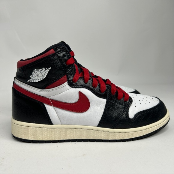 Nike Air  Jordan 1 Retro High OG GS “Black Gym Red” 2023 - Picture 4 of 8